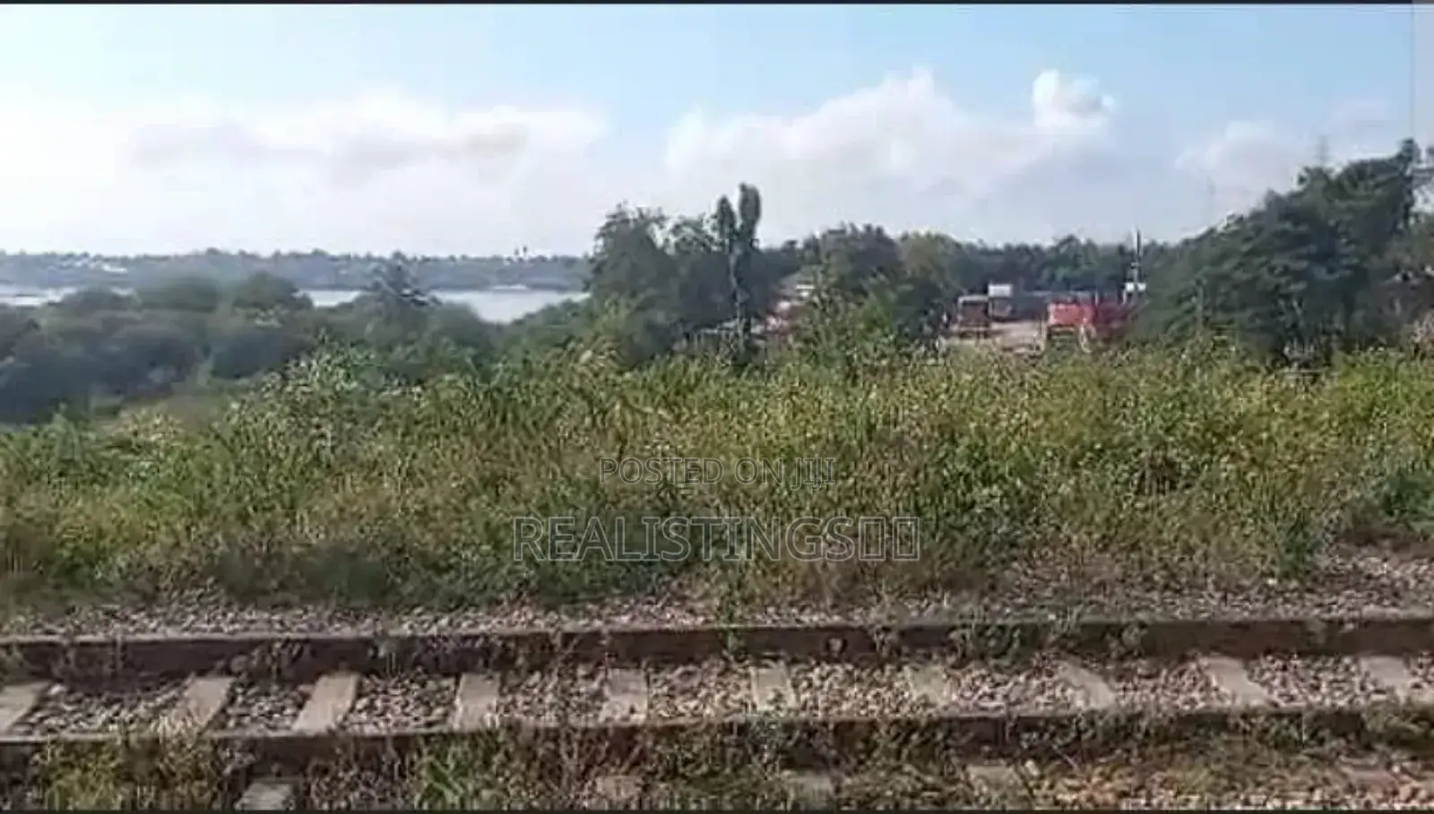 Kurasini: Over 1 Acre Plot Ideal for Yard for Rent - Dar