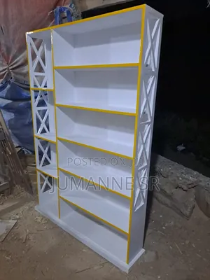 Kabati Ya Viatu,Pochi Na Vibegi