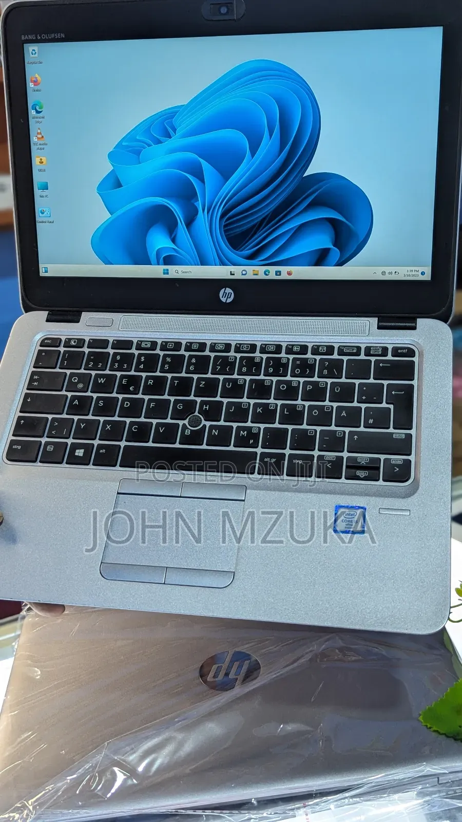 Laptop HP EliteBook 820 G3 8GB Intel Core I5 HDD+SSD 256GB