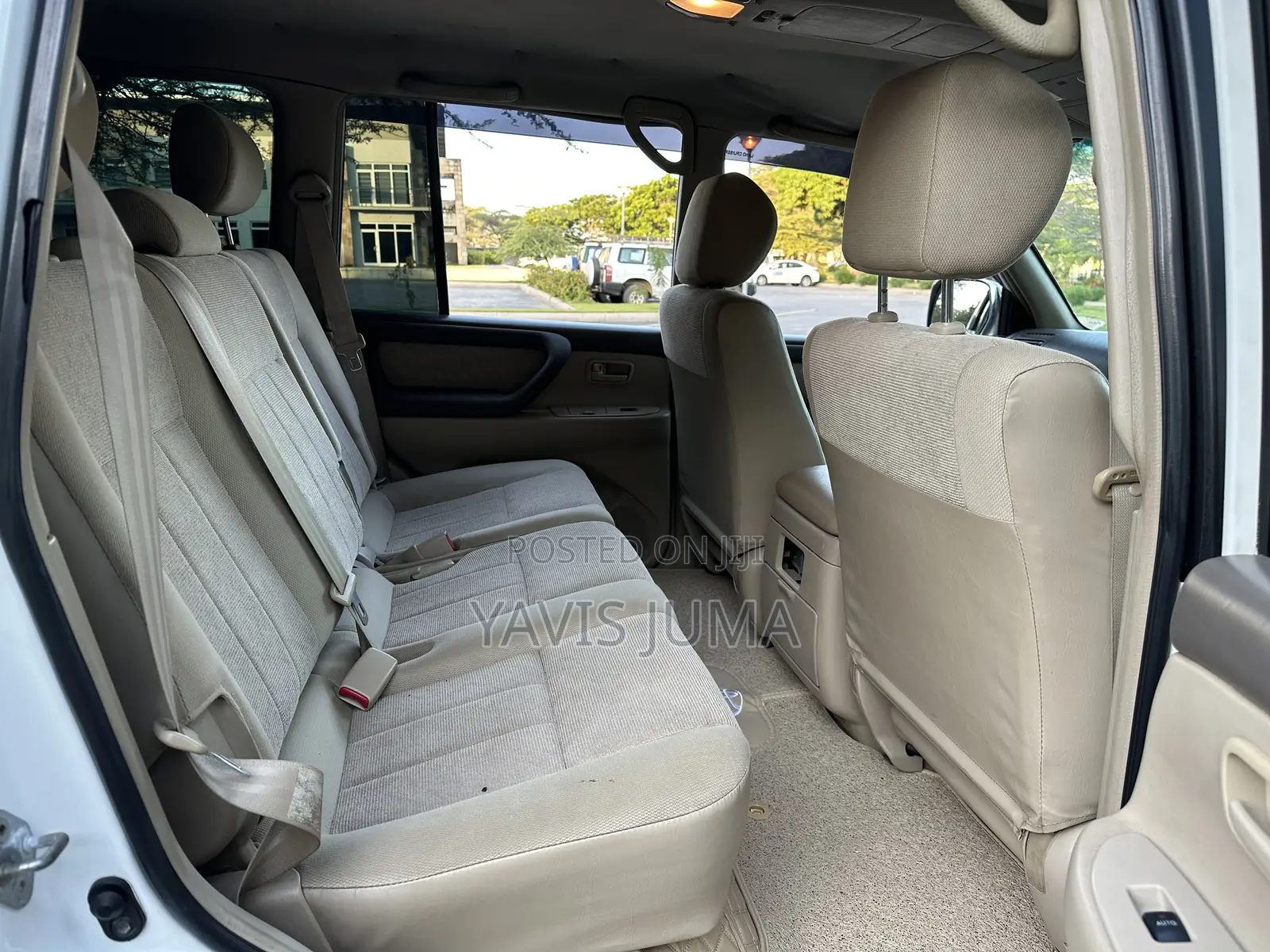 Toyota Land Cruiser 2000 Pearl