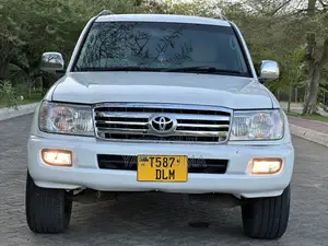 Toyota Land Cruiser 2000 Pearl