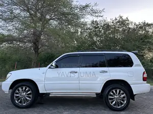 Toyota Land Cruiser 2000 Pearl