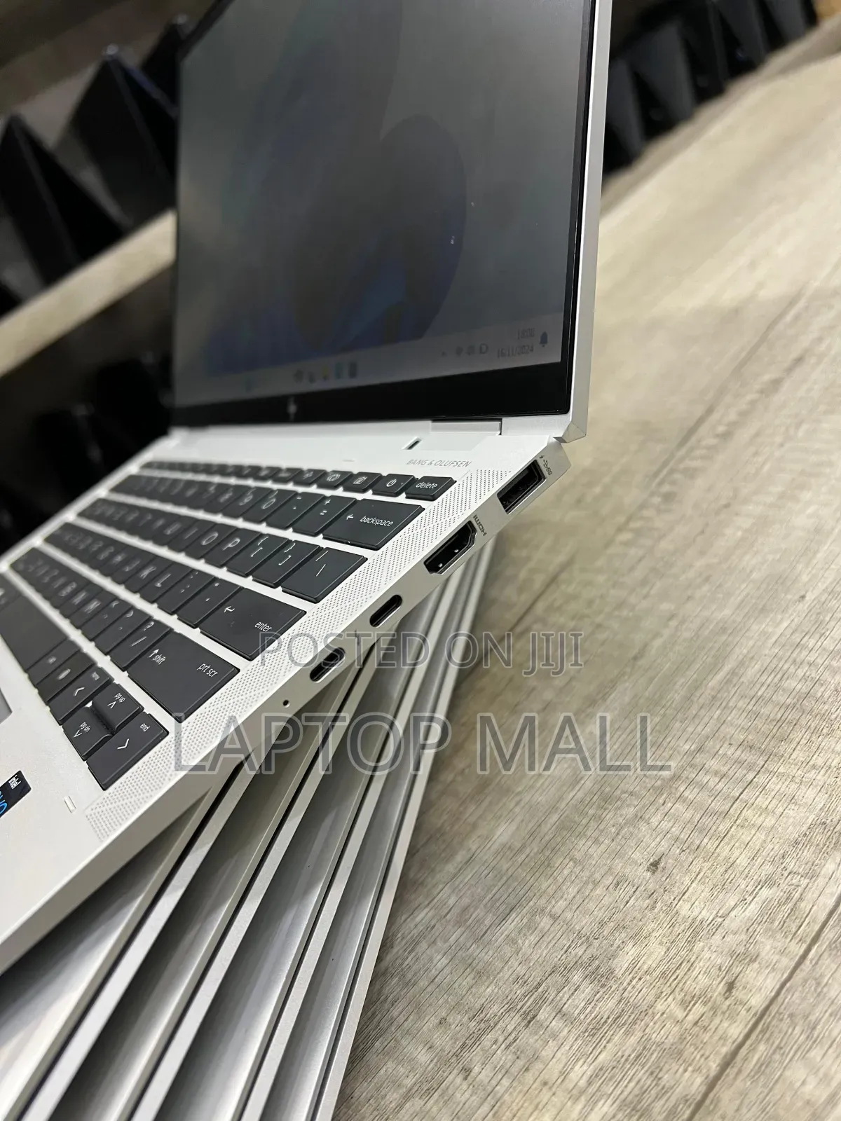 New Laptop HP EliteBook X360 1030 G8 16GB Intel Core I7 SSD 512GB