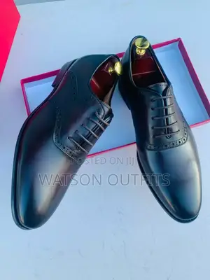 Louis Vuitton Shoes/Viatu/Footwears