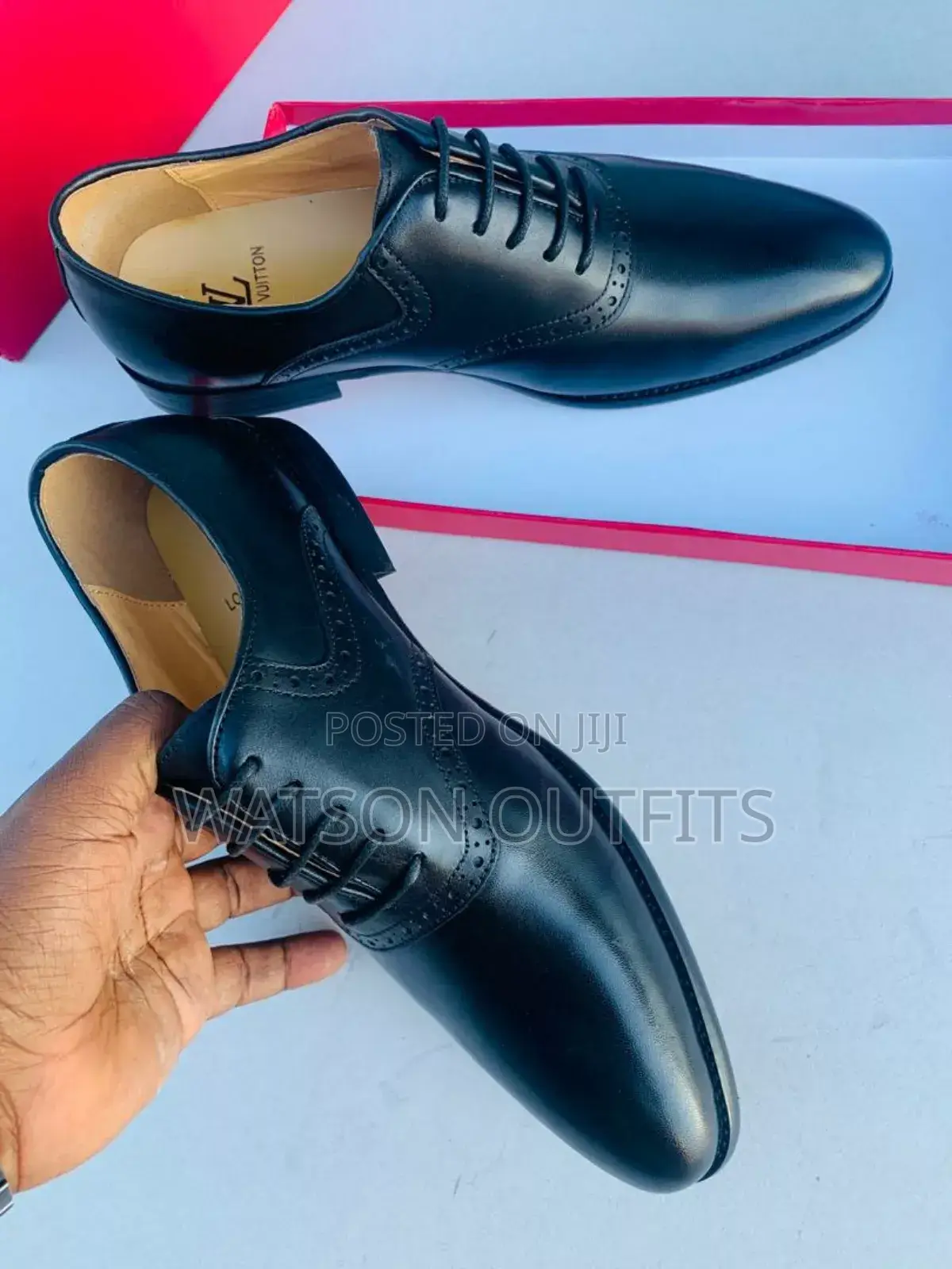 Louis Vuitton Shoes/Viatu/Footwears