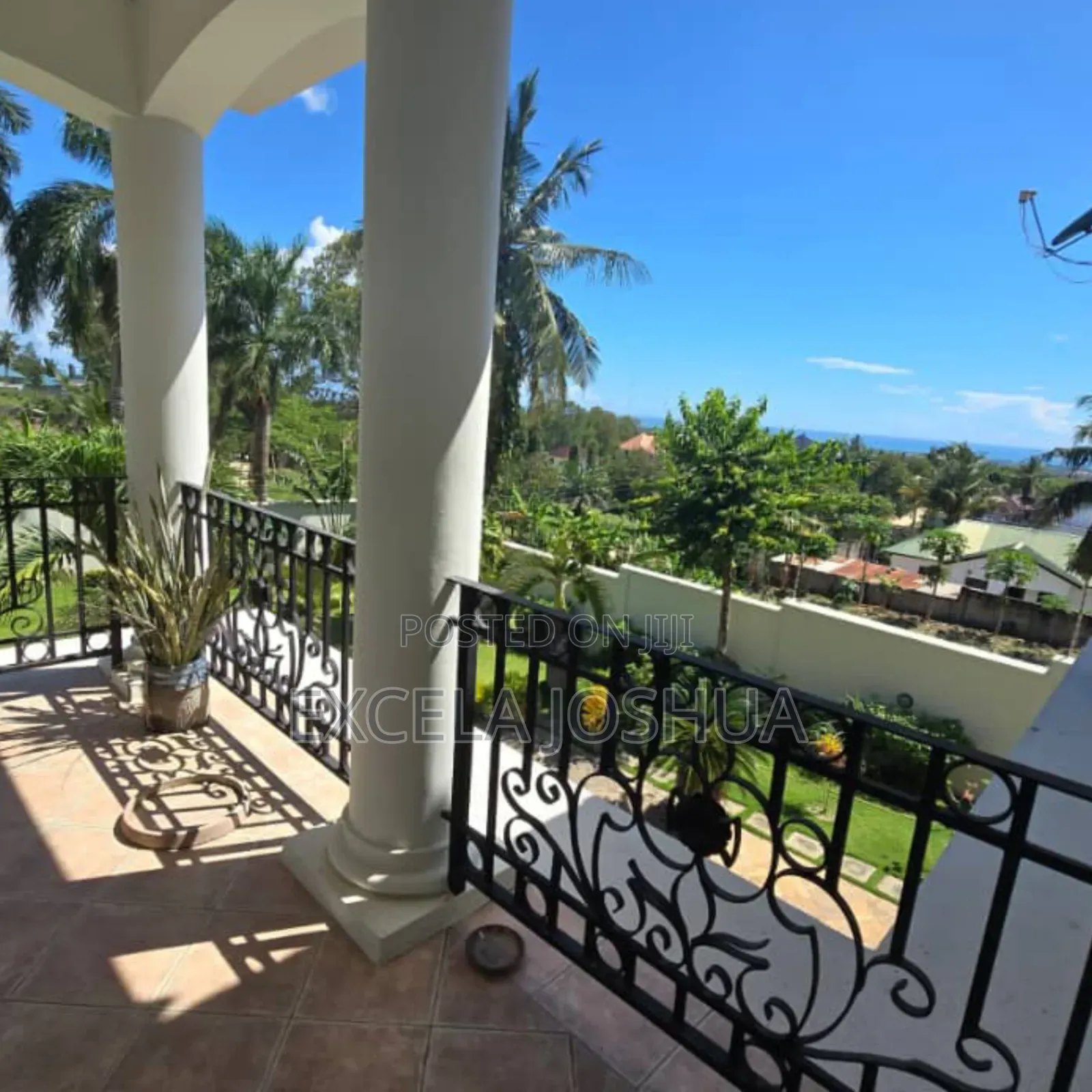 5bdrm House in Salasala Big Brother, Kinondoni for sale