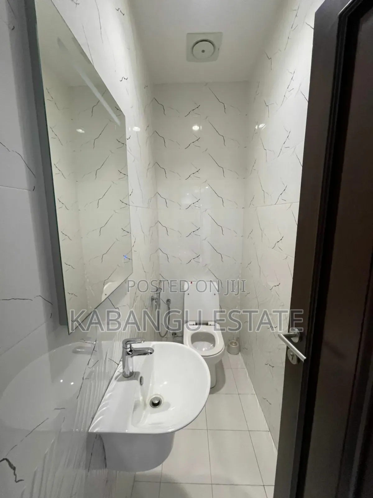 Furnished 2bdrm Apartment in Msasani for rent