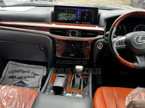 Lexus LX 2019 Gray