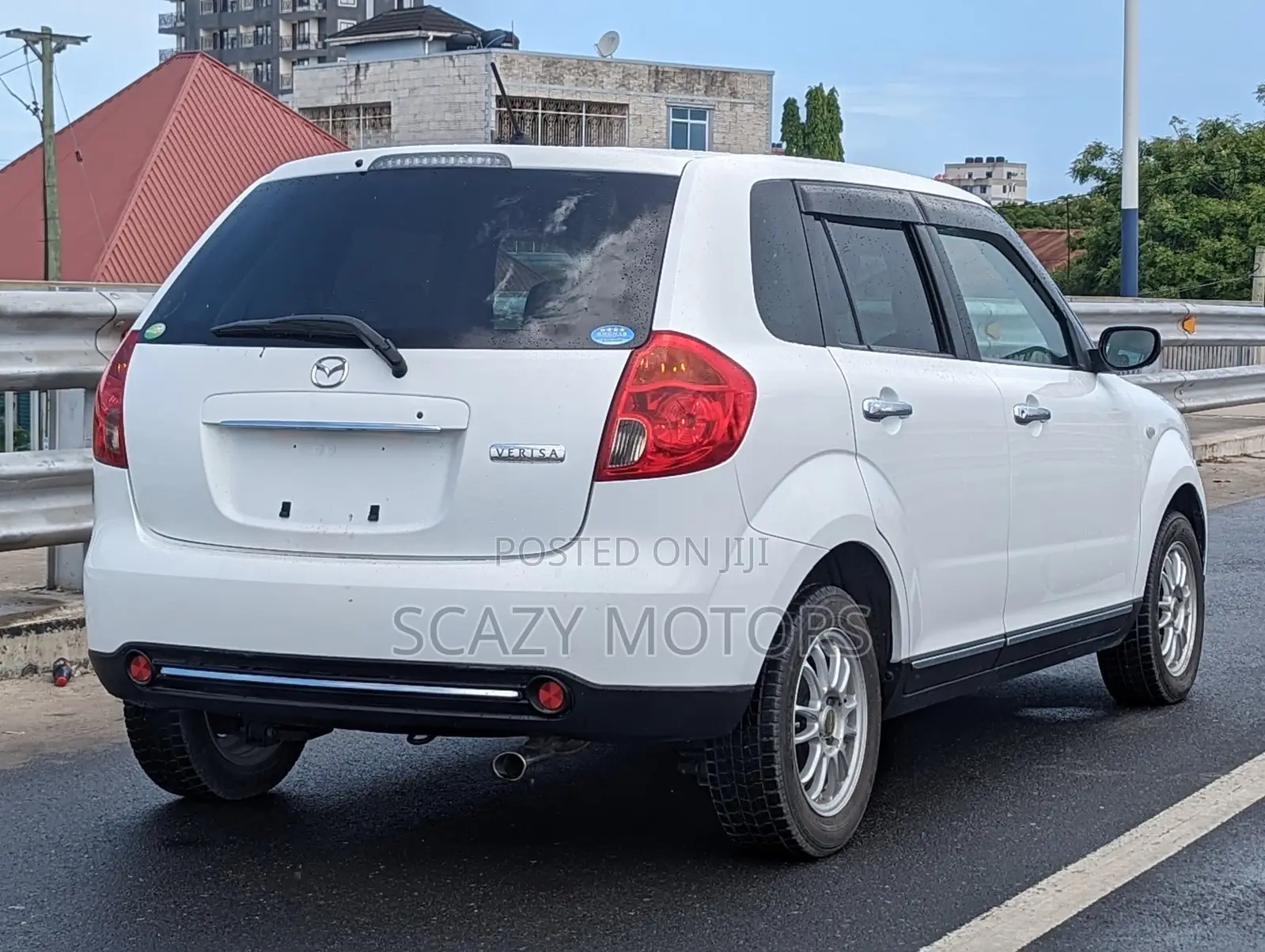 Mazda Verisa 2008 White