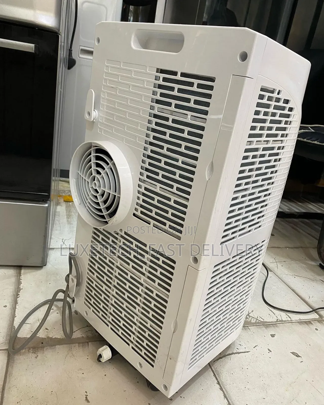 High Class Portable A.C 7000 Btu