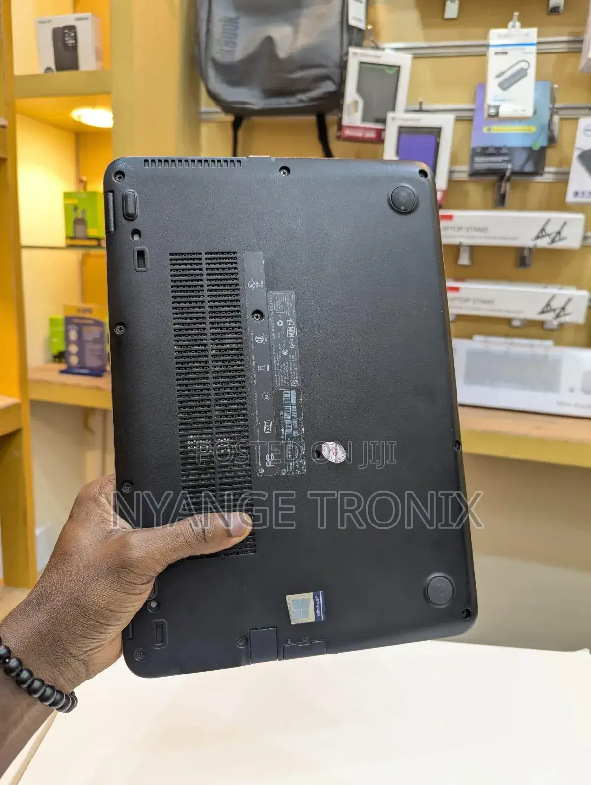 Laptop HP EliteBook 820 G3 8GB Intel Core I5 SSD 256GB