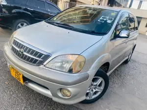 Toyota Nadia 2003 Silver