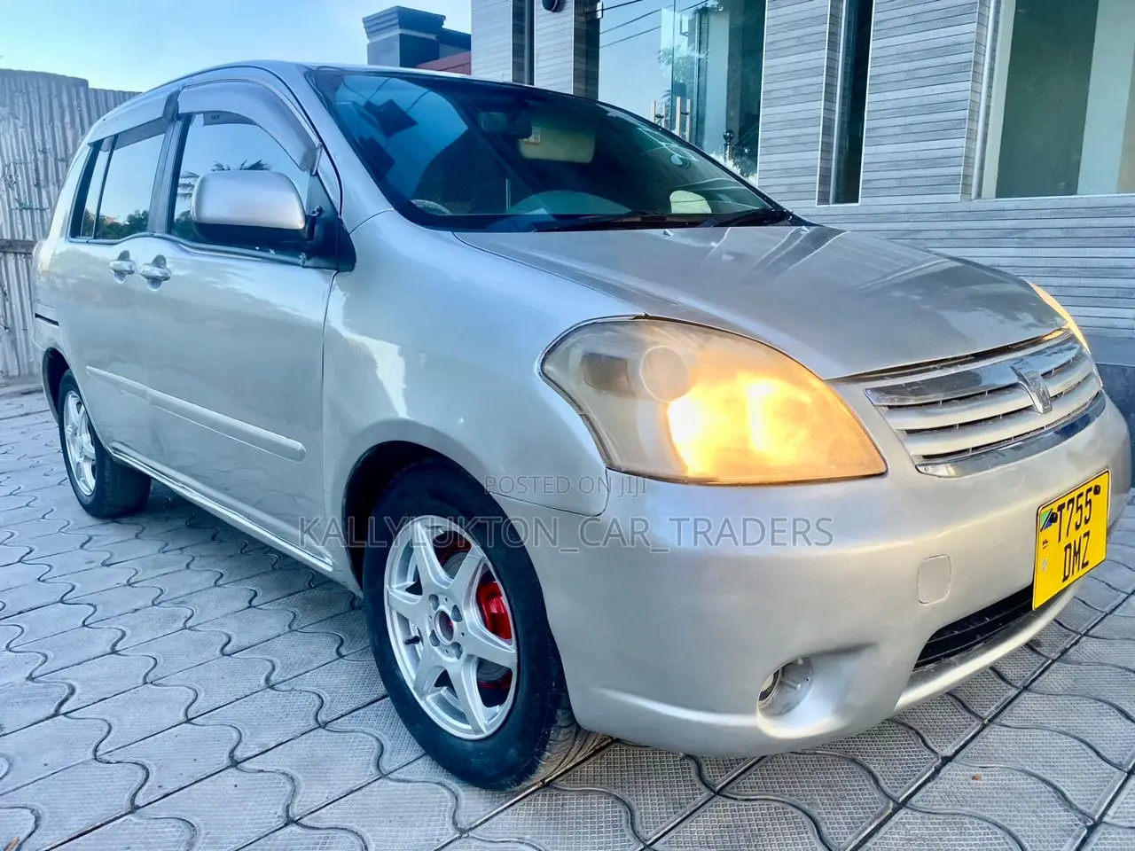 Toyota Raum 2005 Blue