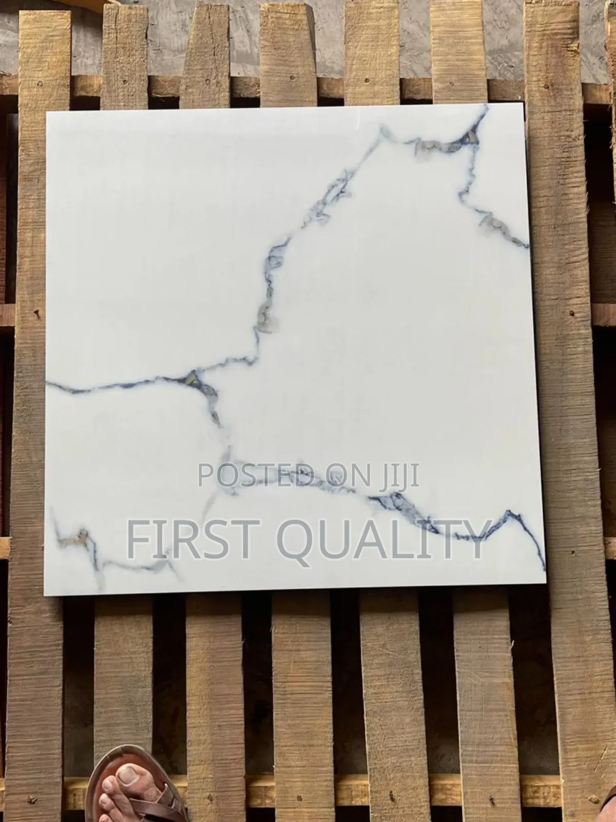 60x60cm Floor