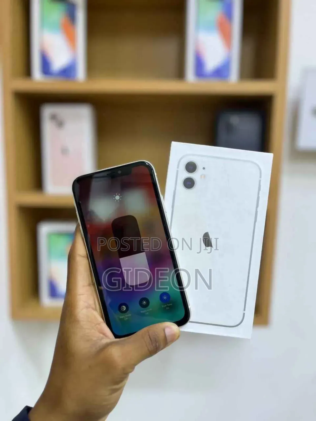 New Apple iPhone 11 128 GB White