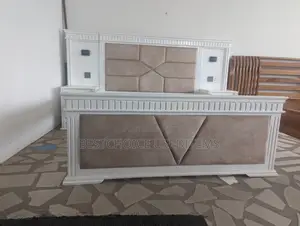 5/6 Sofabed Ya Kisasa Kabisa Kizurii Mnoo Kipo Tayar