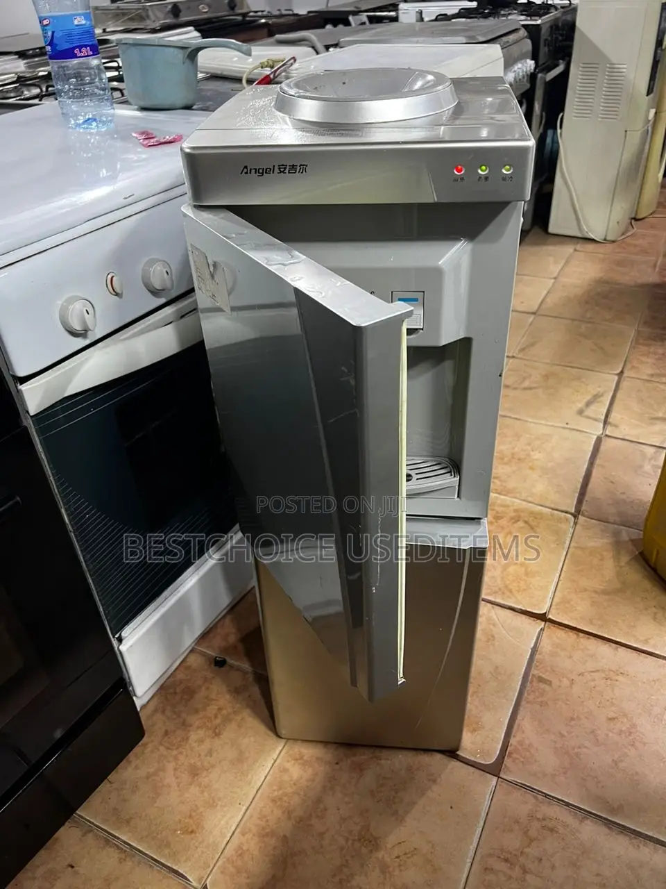 Water Dispensa Lakitu Maji Moto Maji Barid