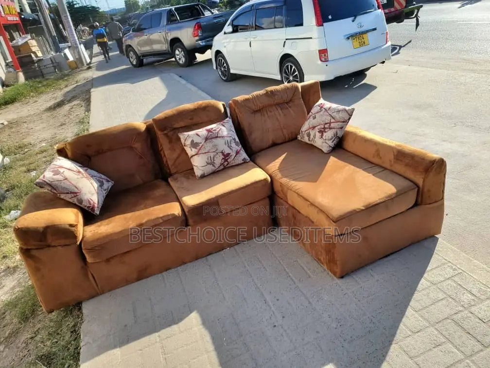 Sofa Set Ya Watu Wa Nne Ina Fiber Na Spring Nzurii Mno