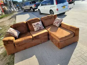 Sofa Set Ya Watu Wa Nne Ina Fiber Na Spring Nzurii Mno