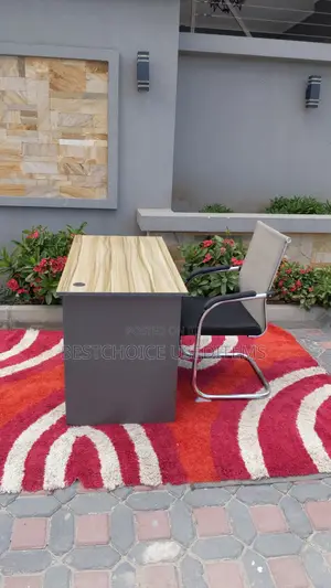 Meza Ya Officen Na Kiti Chako Bado Vipya Kabisa