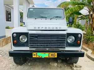 Land Rover Defender 2015