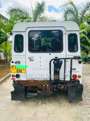 Land Rover Defender 2015