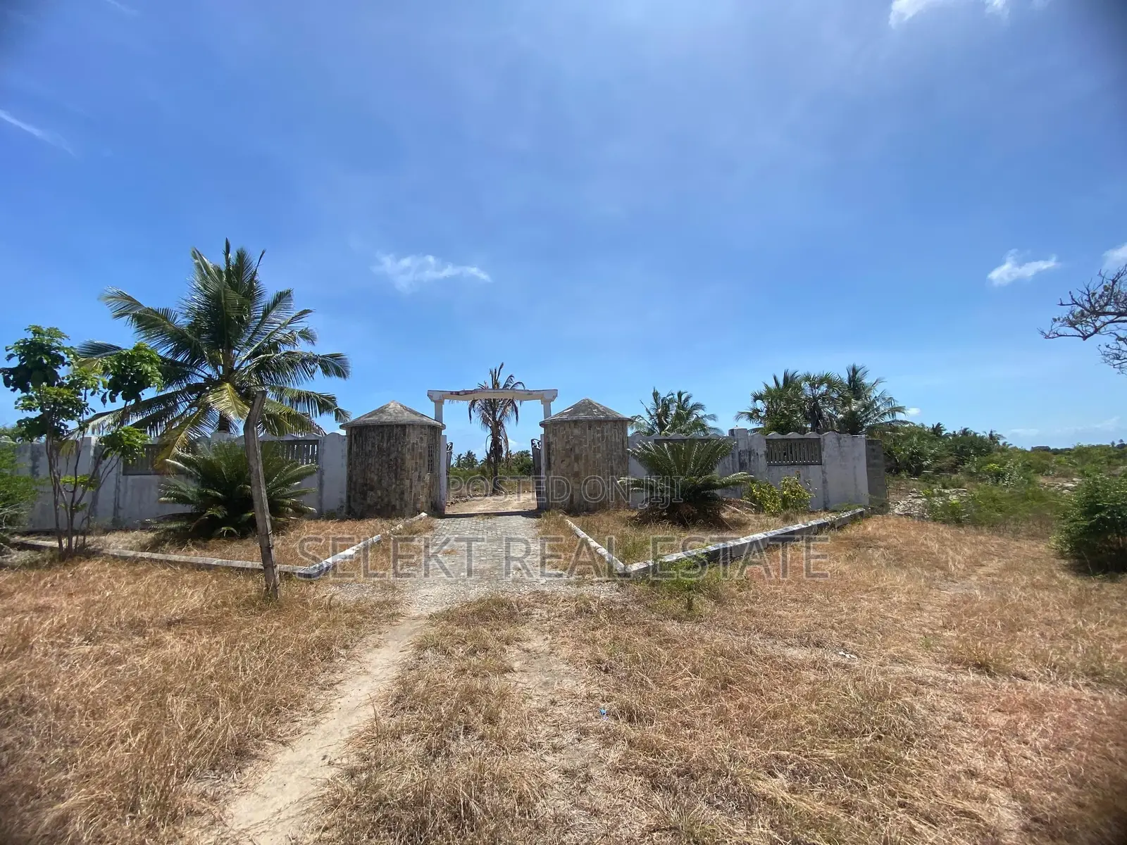9acres Prime Beach Plot for Sale at Kigamboni Buyuni