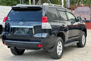 Toyota Land Cruiser Prado 2.7 i 2010 Black