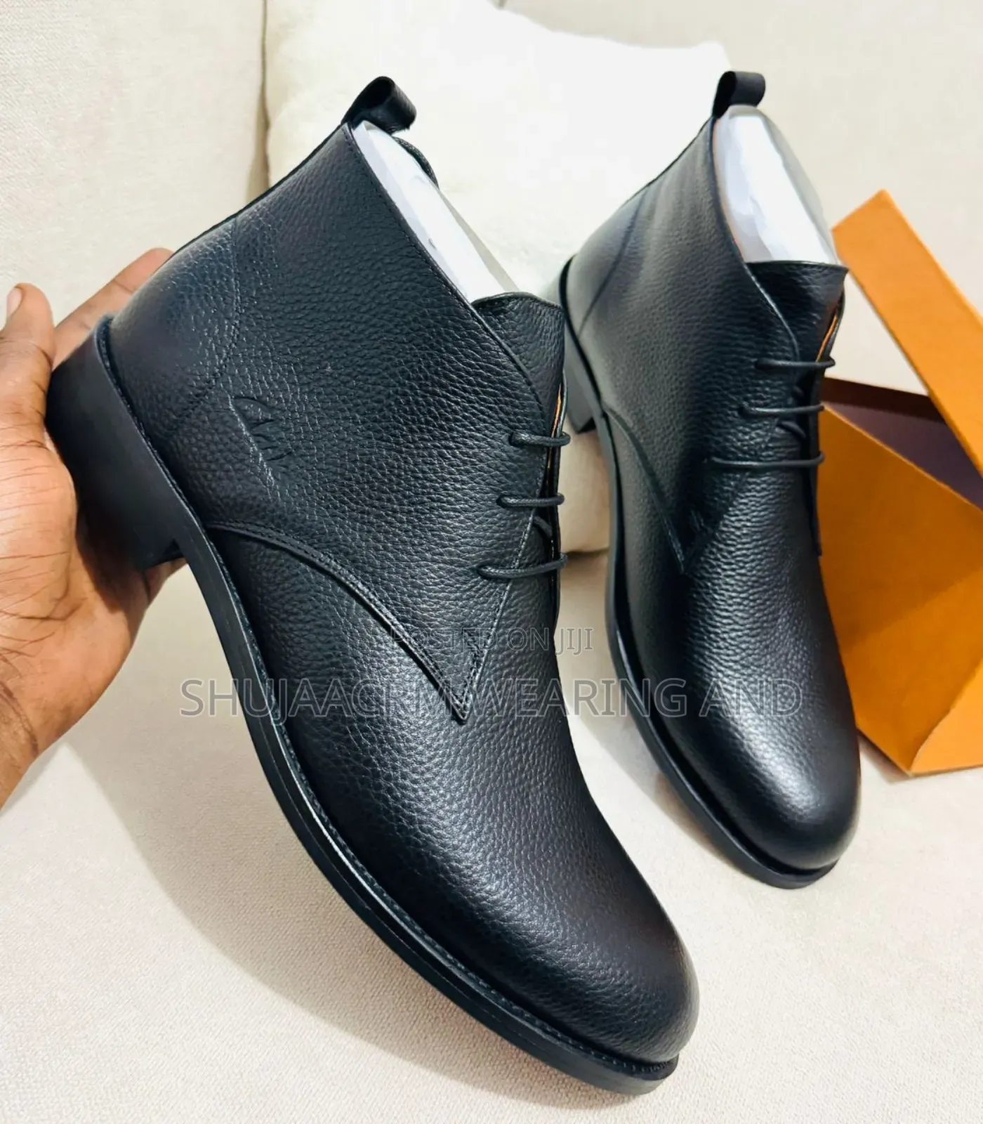 Buti Mpya/New Men Boots/Travota