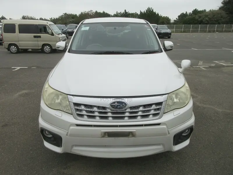 Subaru Forester 2010 Pearl