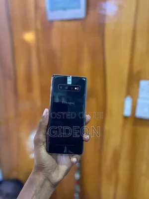 Samsung Galaxy S10 Plus 128 GB Black