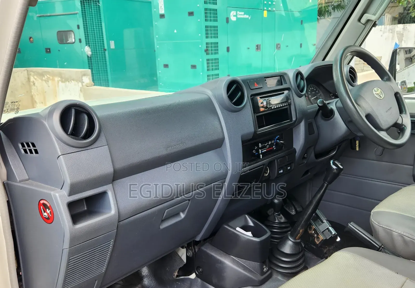 Toyota Land Cruiser 2013 White