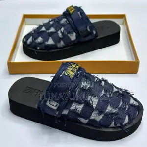 ZARA Sandal