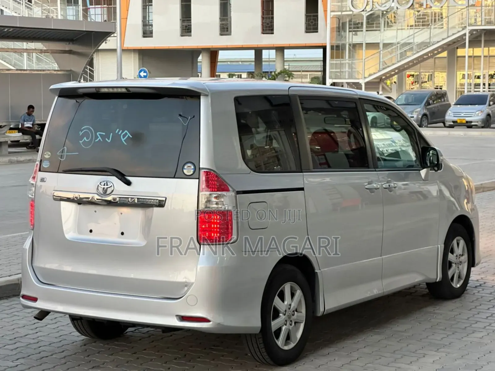 Toyota Noah 2007 Silver