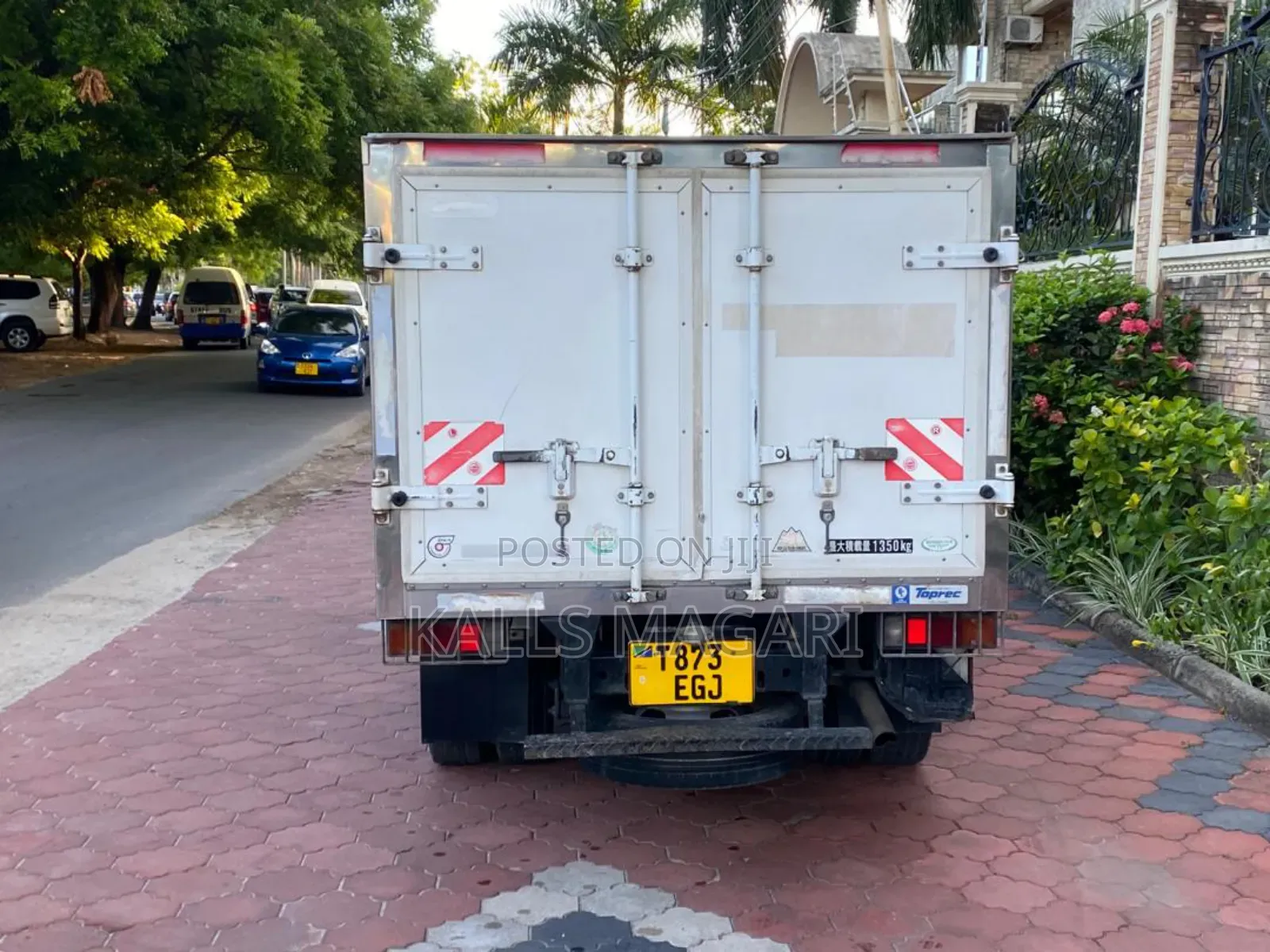 Mitsubishi Canter 2005 White