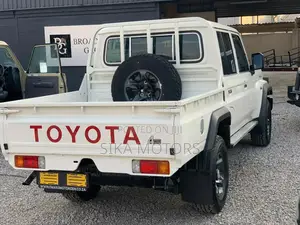 Toyota Land Cruiser 2024 White