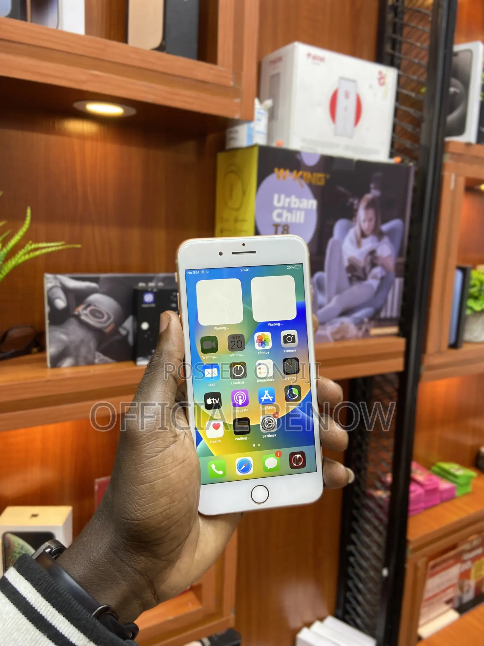 Apple iPhone 8 Plus 64 GB Gold