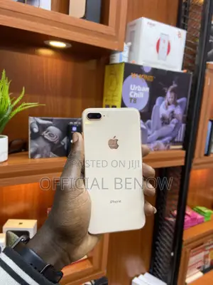 Apple iPhone 8 Plus 64 GB Gold