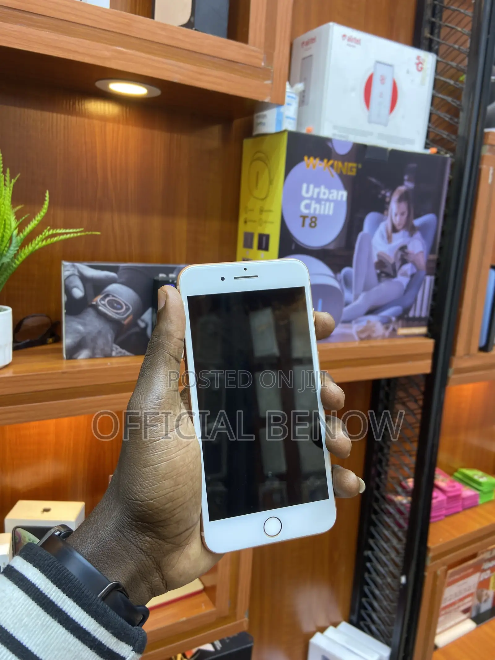 Apple iPhone 8 Plus 64 GB Gold