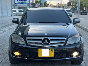 Mercedes-Benz C200 2008 Black