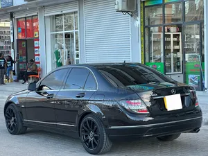 Mercedes-Benz C200 2008 Black