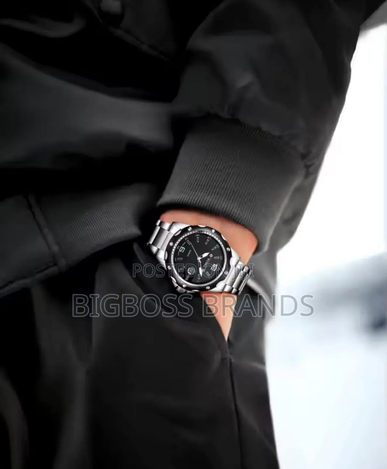 Binbond Quartz Watch