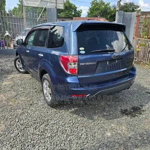 Subaru Forester 2011 Blue