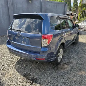 Subaru Forester 2011 Blue