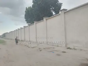 Yard Inauzwa Mbagala Ina Face Barabara Kuu.Ina Heka 3