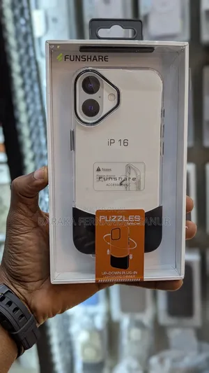 Puzzle Cover for iPhone 16