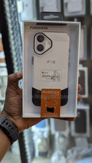 Puzzle Cover for iPhone 16