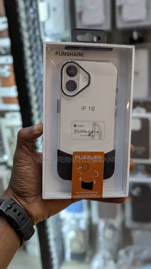 Puzzle Cover for iPhone 16