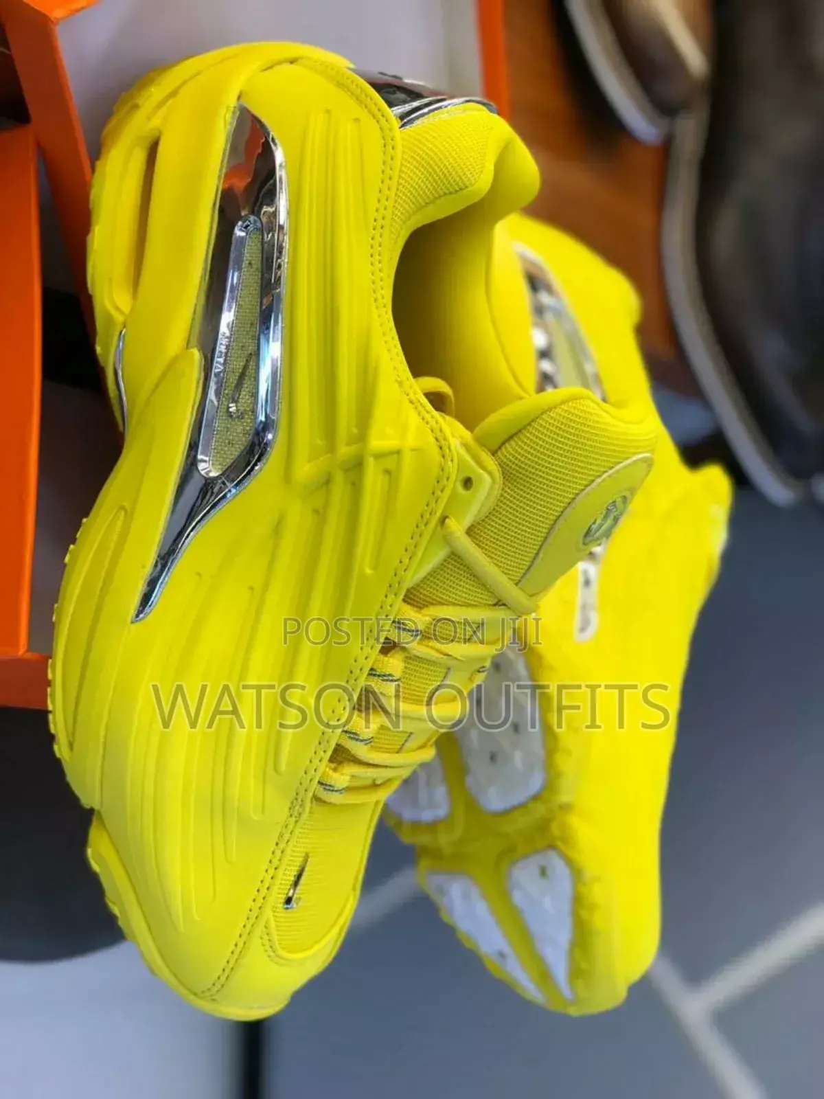 Beautiful Colour Sneakers/Shoes