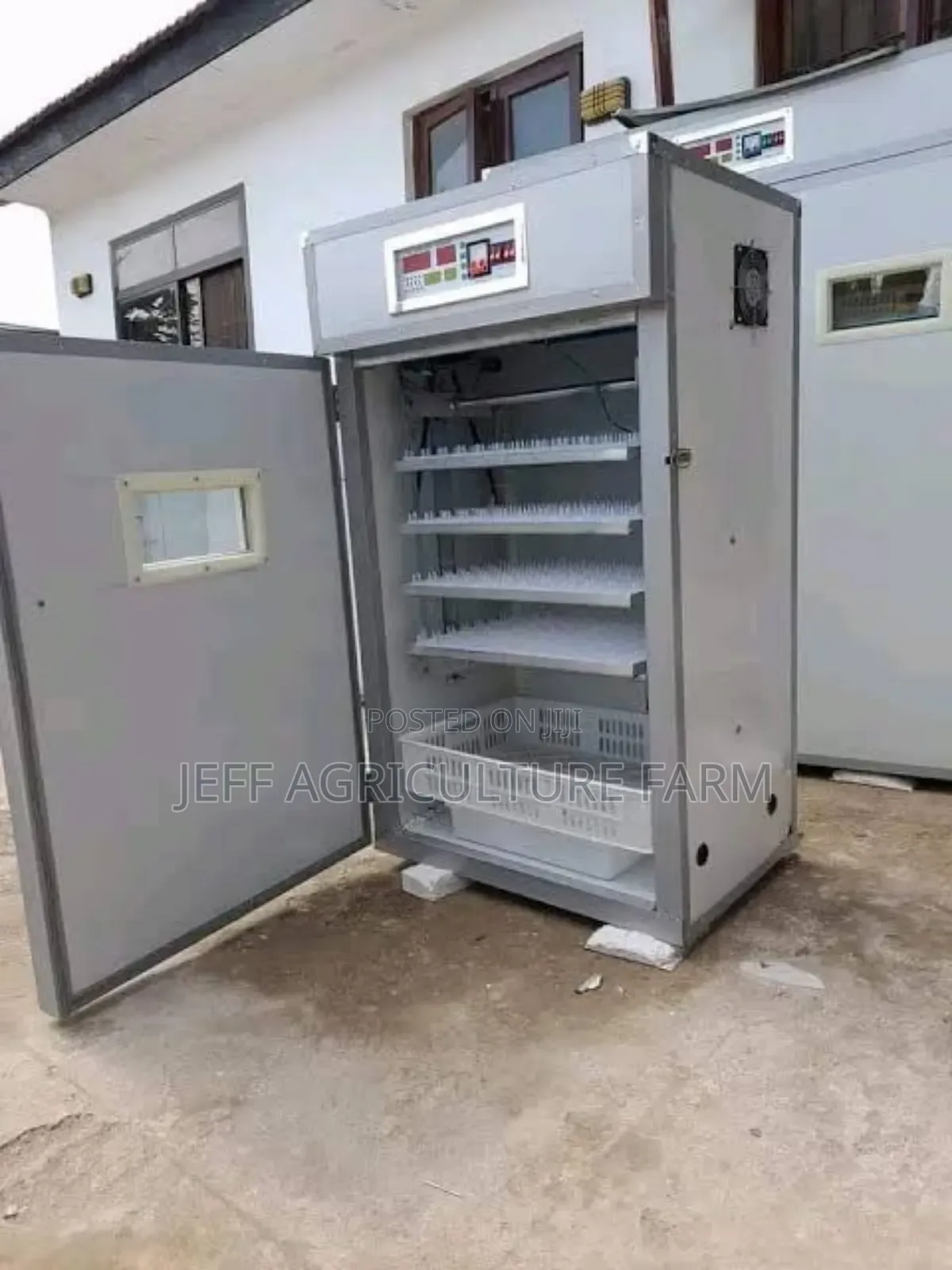 Incubator Hard Body 352 Super